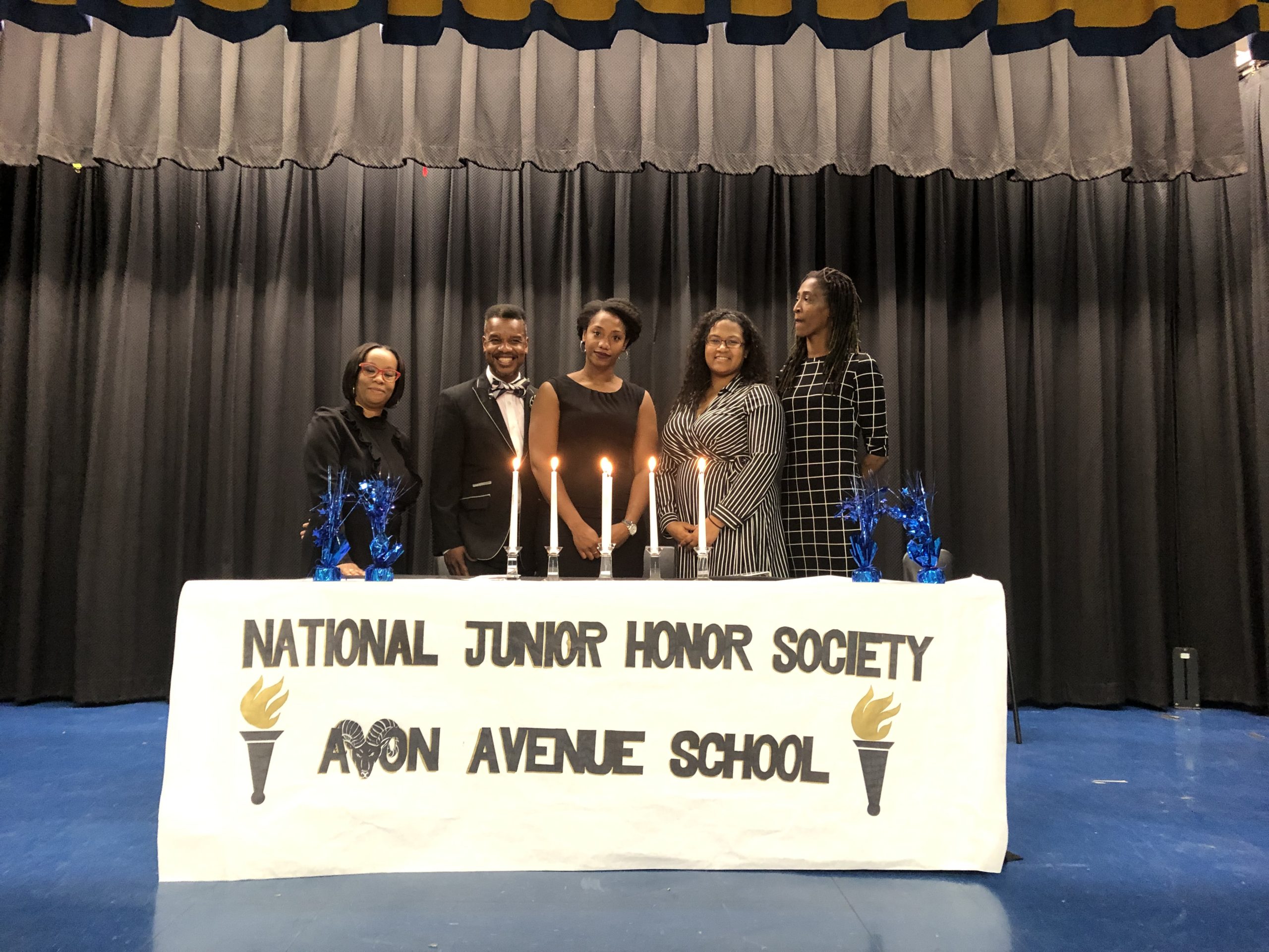 avonave-honorsociety2019-2