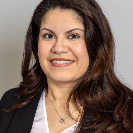 Jessica Rios, Principal